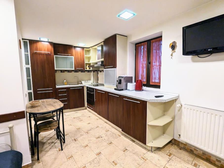 Maisonette Balcesco Брашов Экстерьер фото